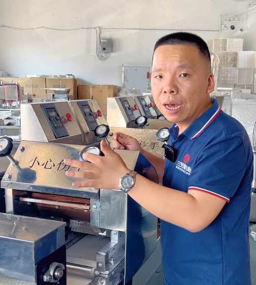 面條機(jī)好不好操作，操作前需要調(diào)節(jié)什么地方？